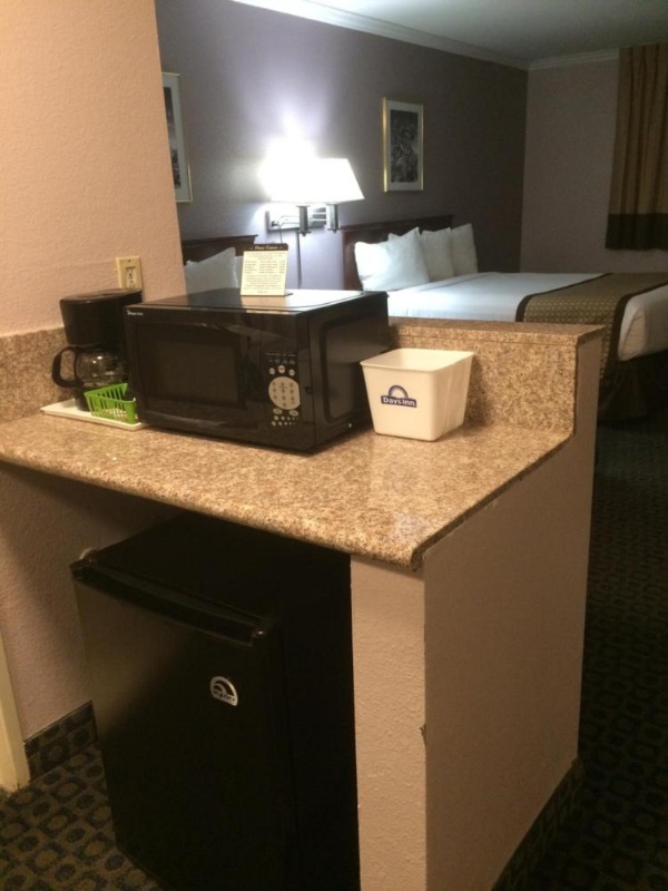 Days Inn by Wyndham Indio image 18